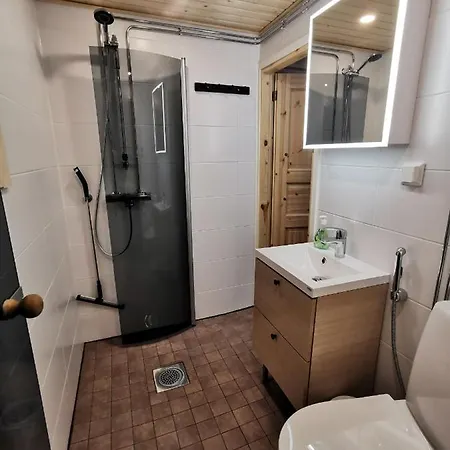 בית נופש Luokkatupa 2 *